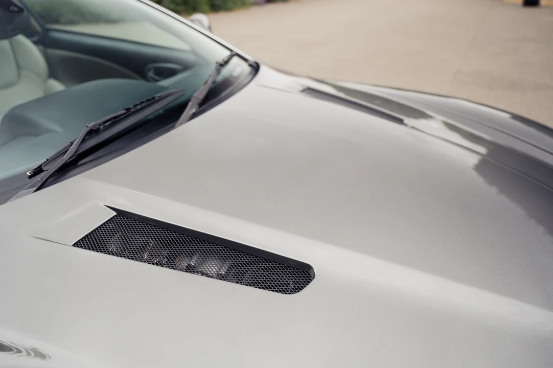 2002 Aston Martin Vanquish 1st Gen - Image 28 of 31