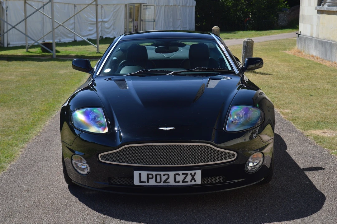 2002 Aston Martin Vanquish 1st Gen - Image 11 of 31