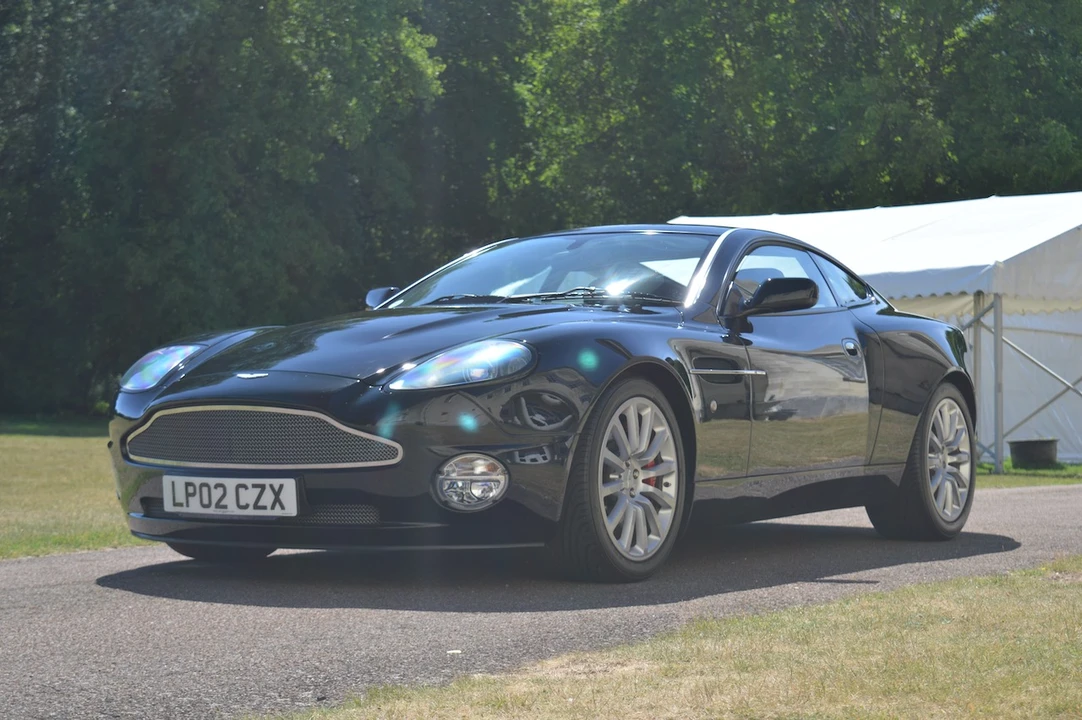 2002 Aston Martin Vanquish 1st Gen - Image 4 of 31