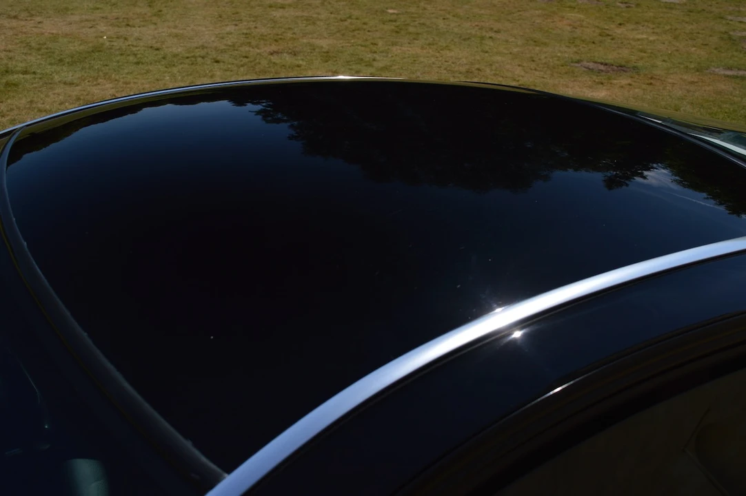 2002 Aston Martin Vanquish 1st Gen - Image 28 of 31