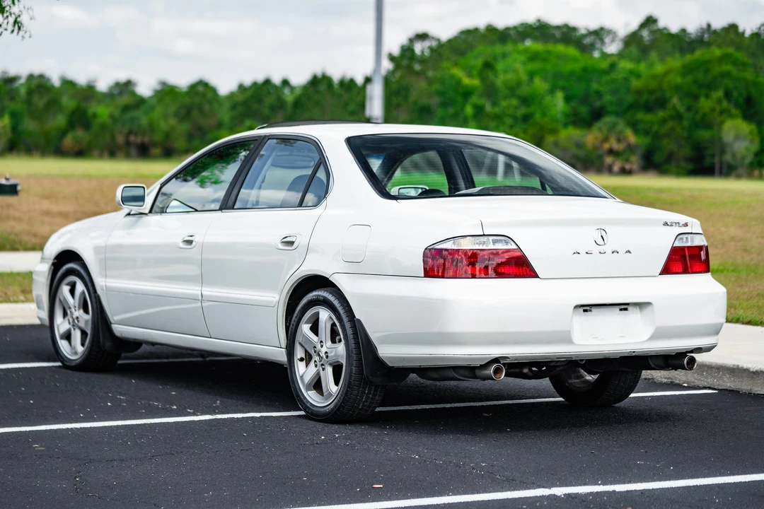 2002 Acura TL 2nd Gen - Image 20 of 31