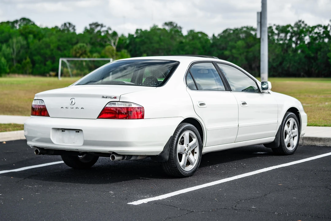 2002 Acura TL 2nd Gen - Image 26 of 31