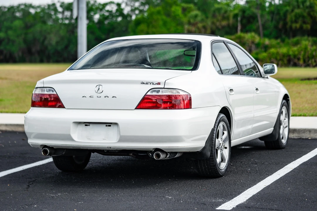 2002 Acura TL 2nd Gen - Image 25 of 31