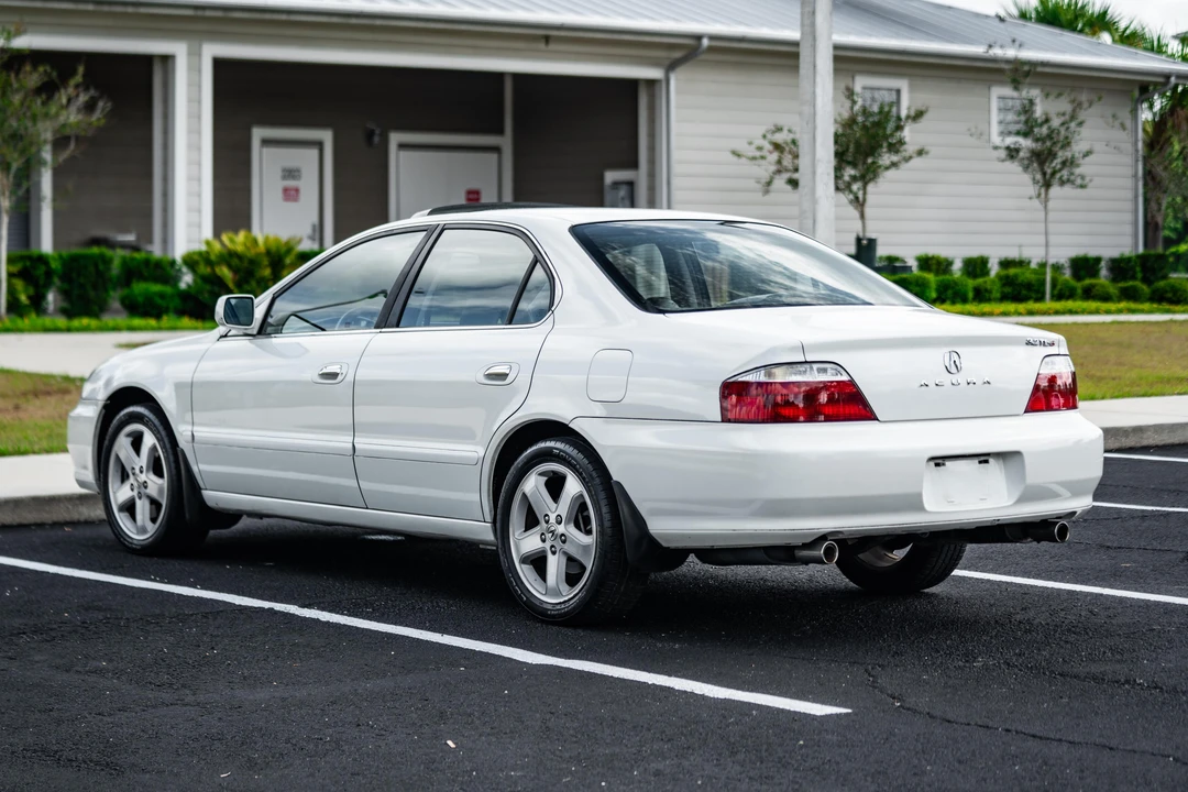 2002 Acura TL 2nd Gen - Image 19 of 31