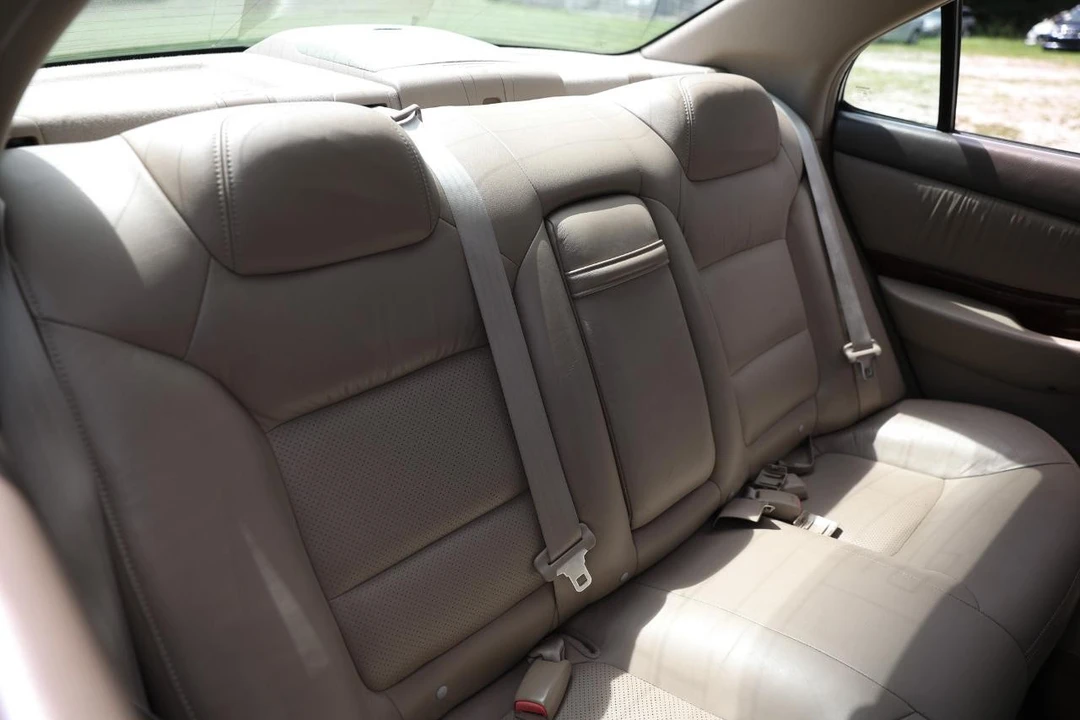 2002 Acura TL 2nd Gen - Image 14 of 31