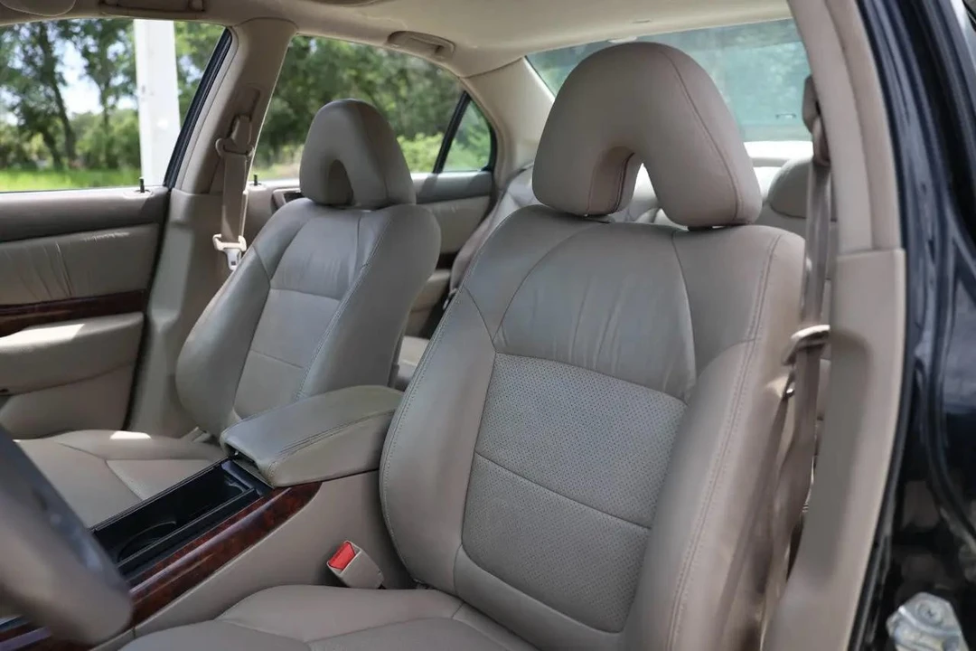 2002 Acura TL 2nd Gen - Image 6 of 31