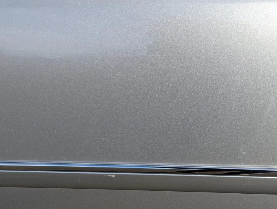 2002 Acura RL 1st Gen - Image 21 of 31