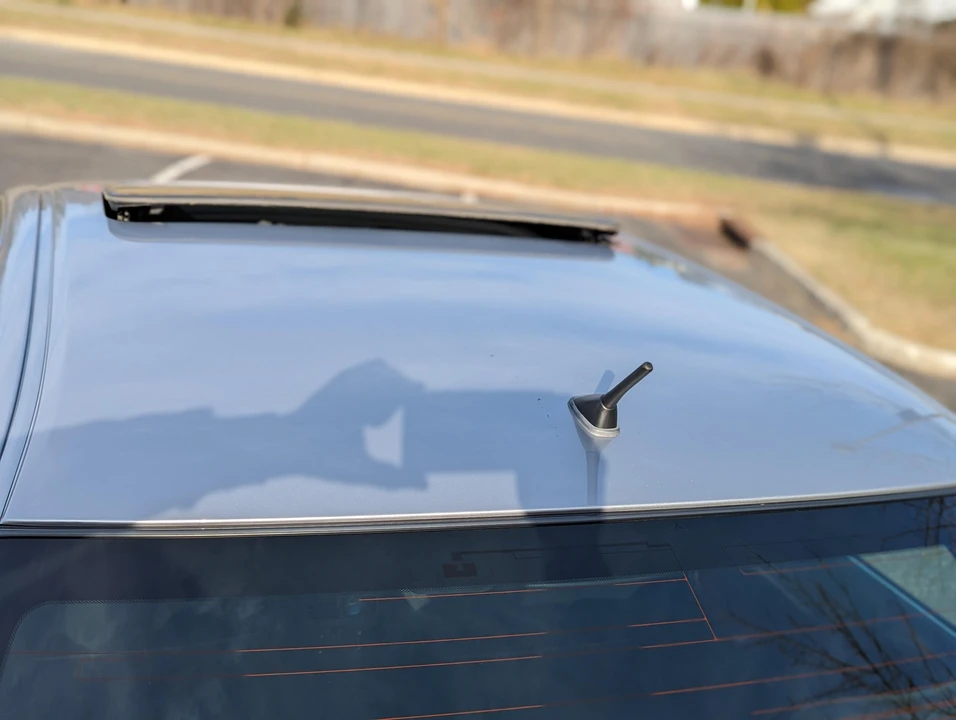 2002 Acura RL 1st Gen - Image 31 of 31