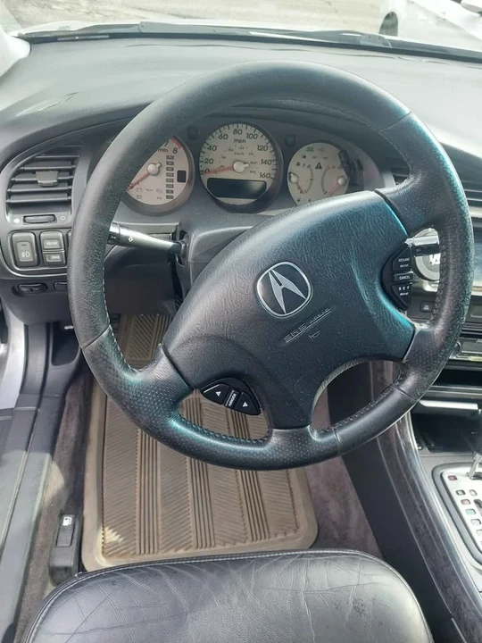 2002 Acura TL 2nd Gen - Image 8 of 9