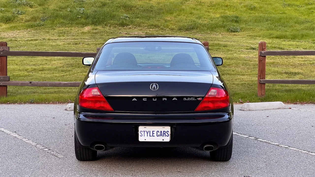 2002 Acura CL 2nd Gen - Image 19 of 31