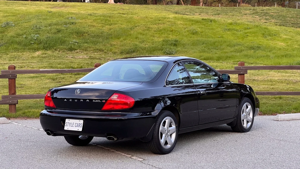 2002 Acura CL 2nd Gen - Image 25 of 31