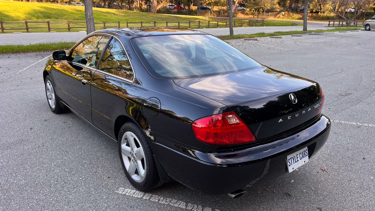 2002 Acura CL 2nd Gen - Image 14 of 31