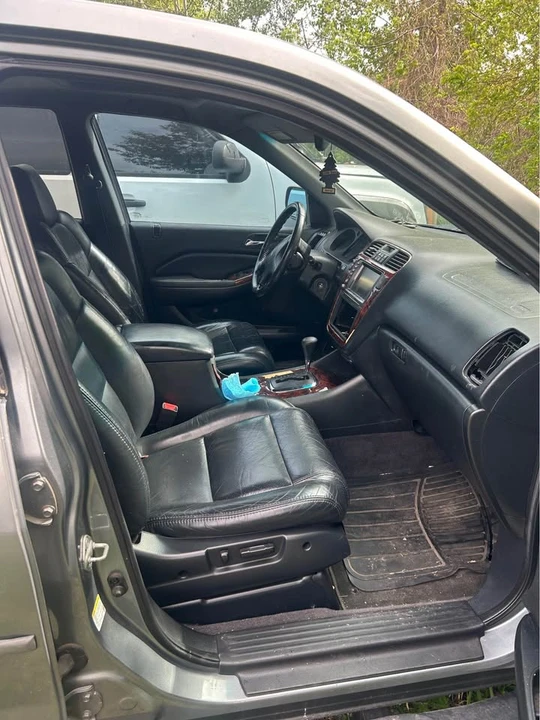 2002 Acura MDX 1st Gen - Image 4 of 8