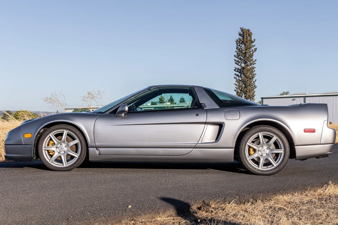 2002 Acura NA2 NSX - Image 15 of 31