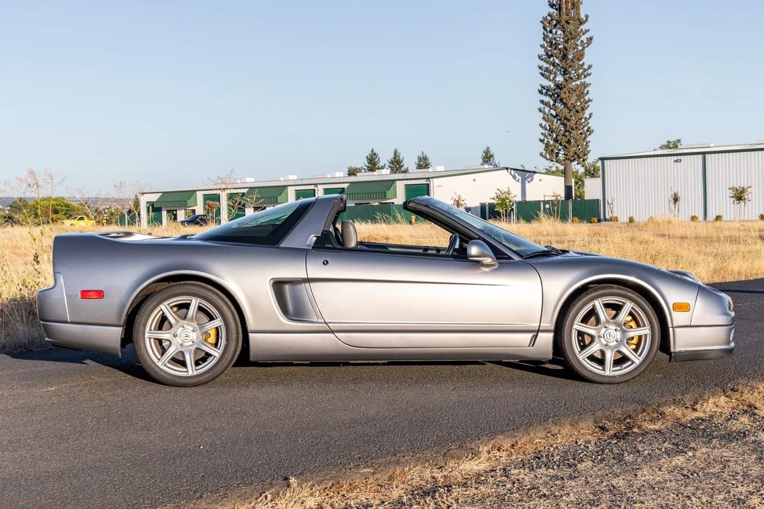 2002 Acura NA2 NSX - Image 4 of 31