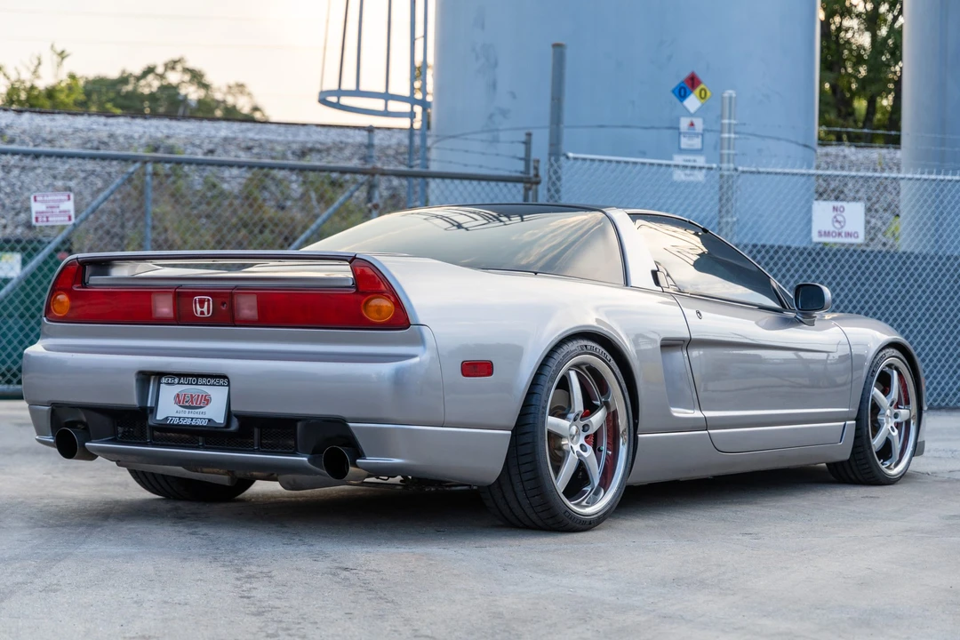 2002 Acura NA2 NSX - Image 17 of 31