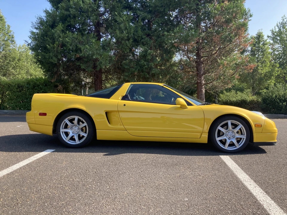 2002 Acura NA2 NSX - Image 11 of 31