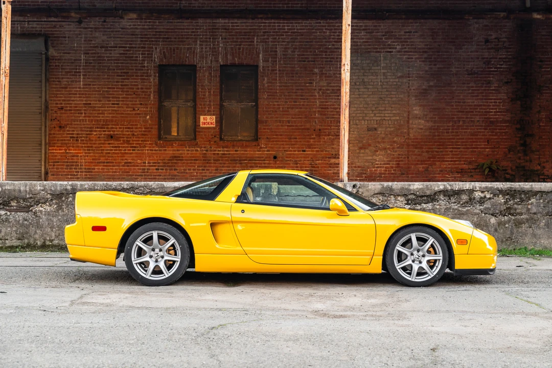 2002 Acura NA2 NSX - Image 16 of 31