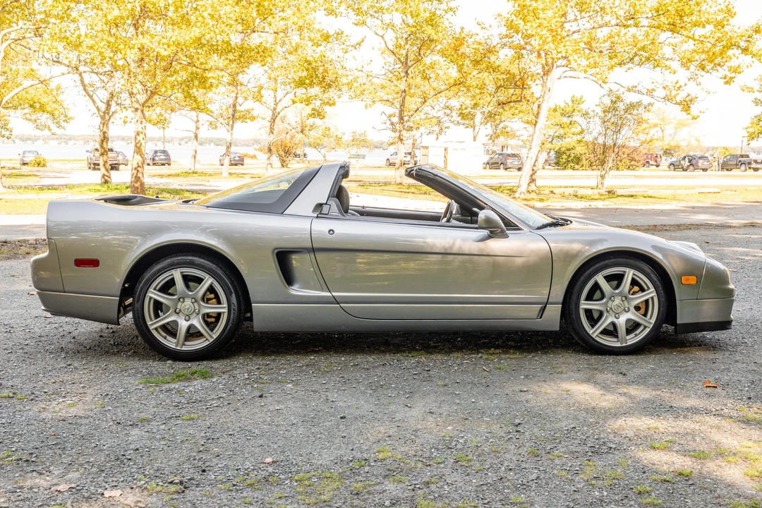 2002 Acura NA2 NSX - Image 19 of 31