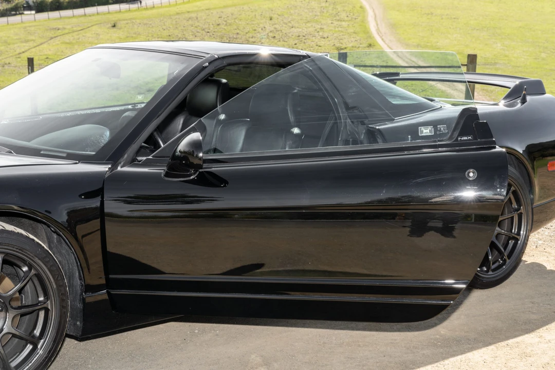 2002 Acura NA2 NSX - Image 30 of 31