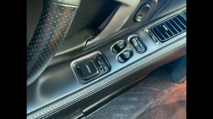2002 Acura NA2 NSX - Image 7 of 16