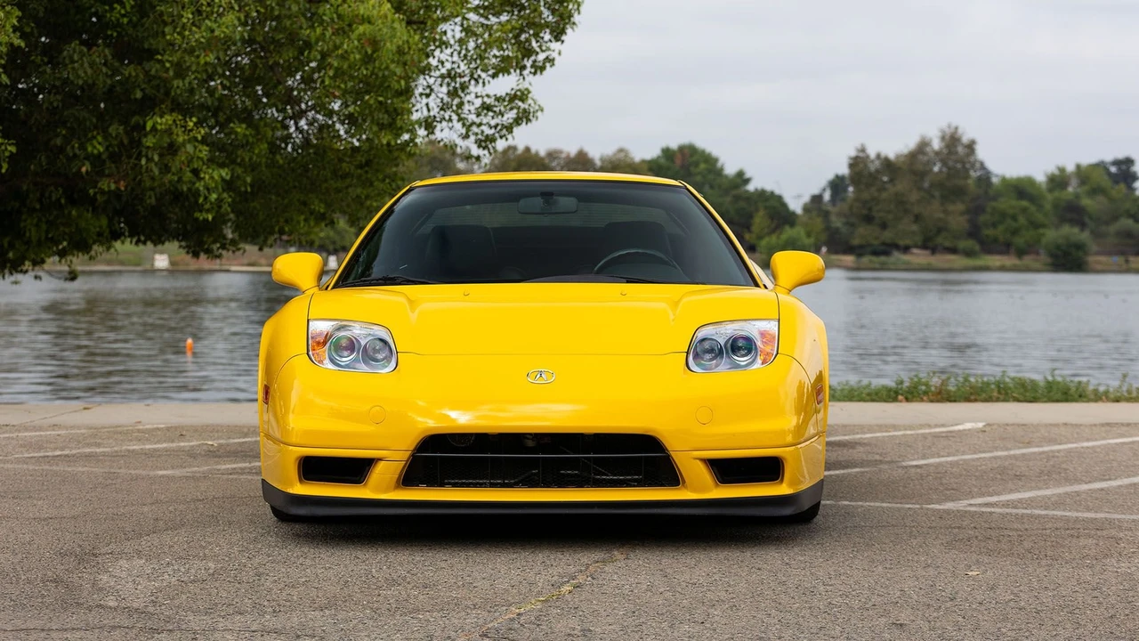 2002 Acura NA2 NSX - Image 2 of 31