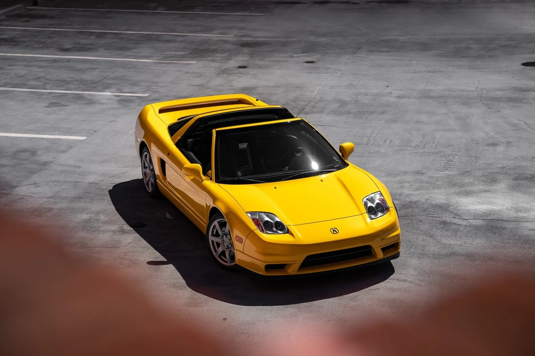 2002 Acura NA2 NSX - Image 6 of 12