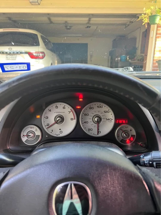 2002 Acura RSX - Image 9 of 11