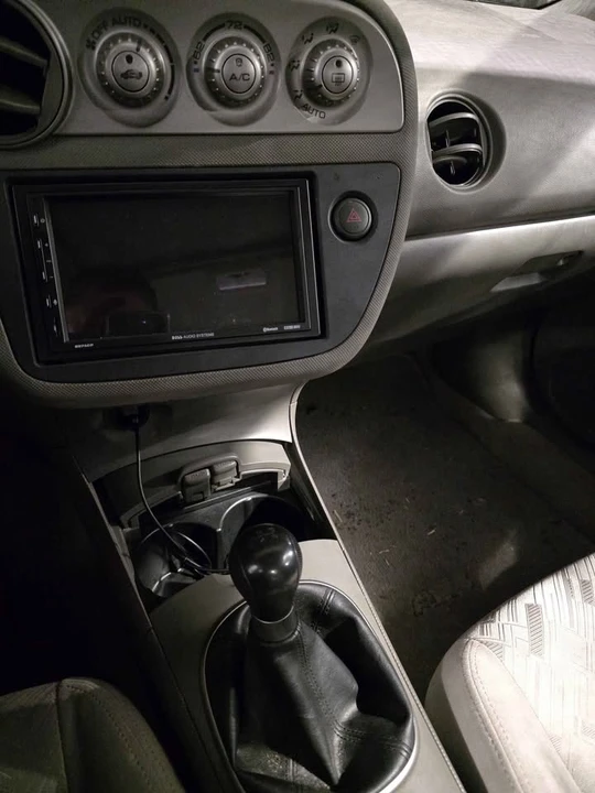 2002 Acura RSX - Image 6 of 7