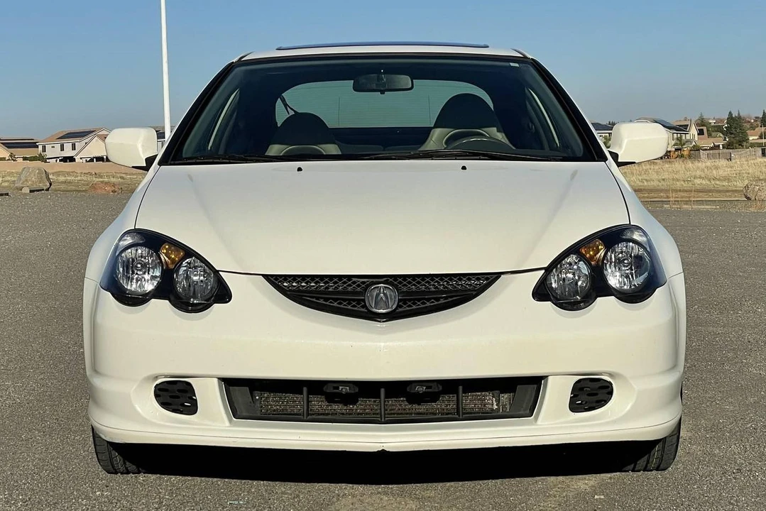 2002 Acura RSX Type-S - Image 2 of 31