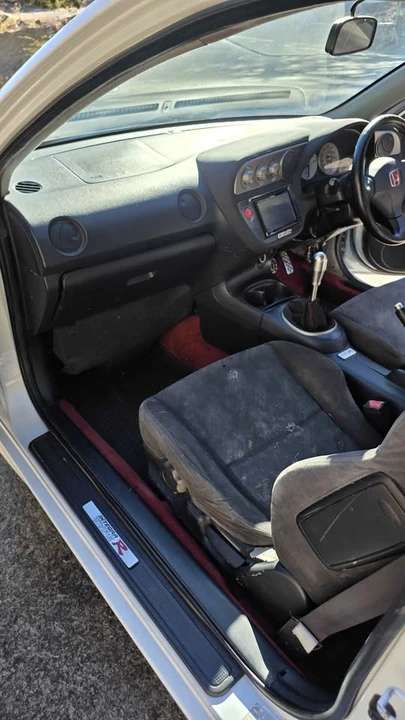 2002 Acura RSX Type-S - Image 6 of 10