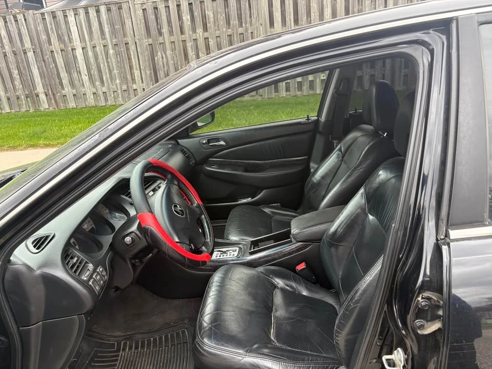 2002 Acura TL 2nd Gen - Image 6 of 10