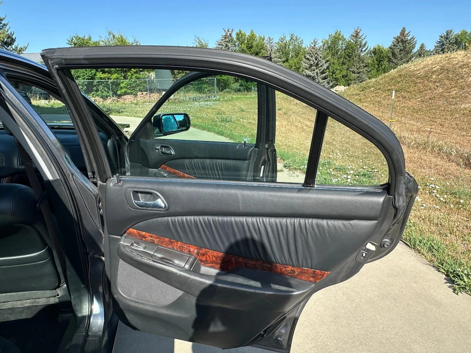 2002 Acura TL 2nd Gen - Image 19 of 31