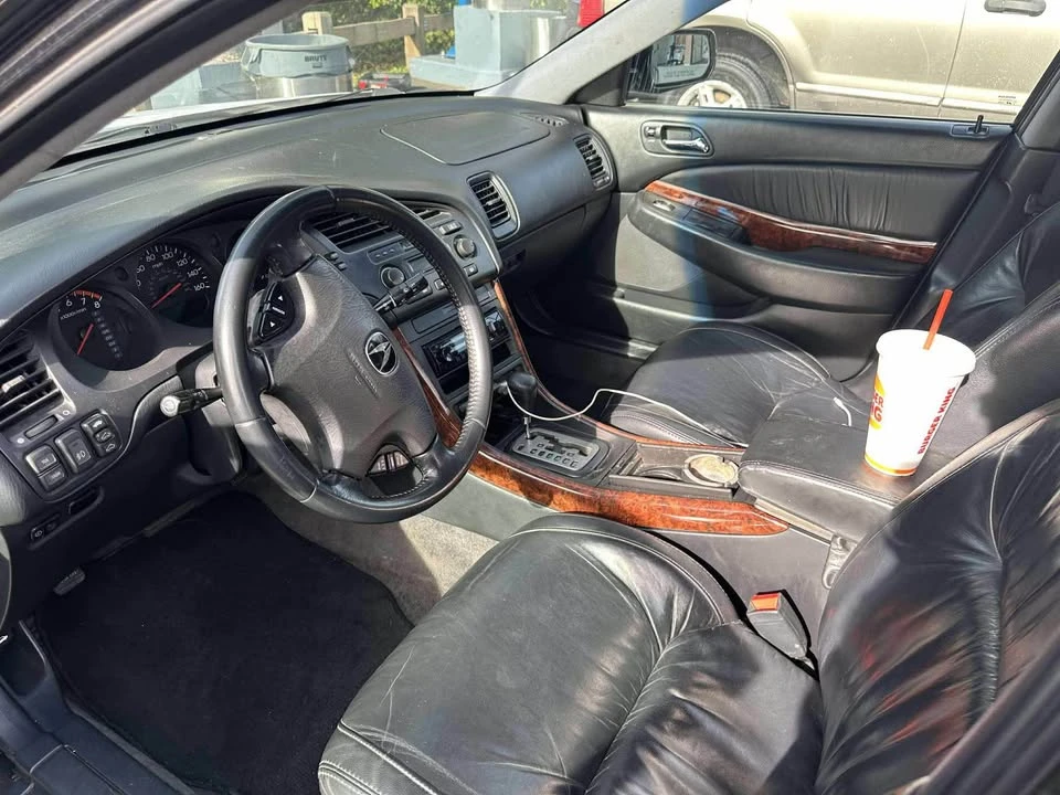 2002 Acura TL 2nd Gen - Image 9 of 20