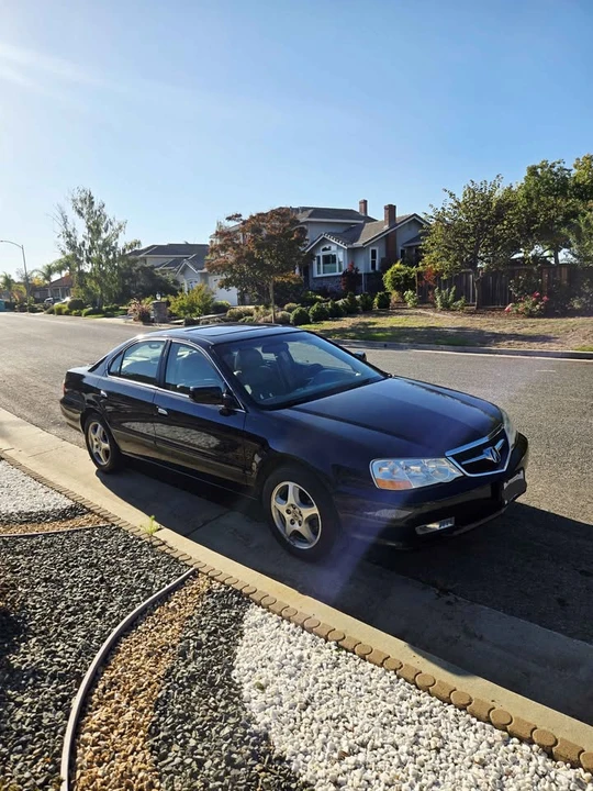 2002 Acura TL 2nd Gen - Image 2 of 14