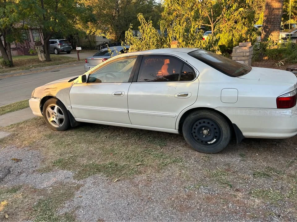 2002 Acura TLX 2nd Gen - Image 3 of 3