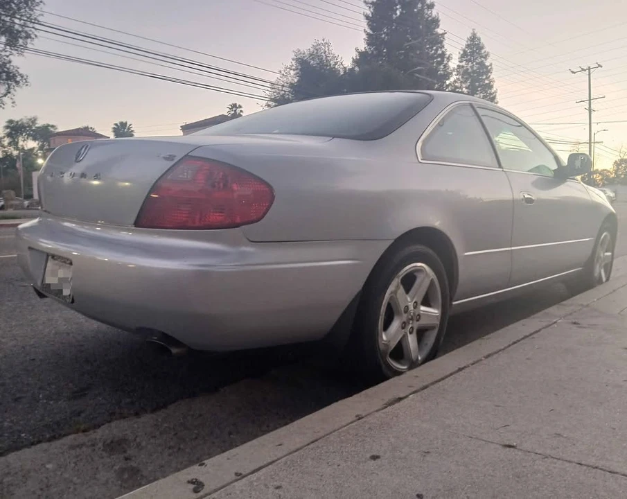 2002 Acura CL 2nd Gen - Image 6 of 9