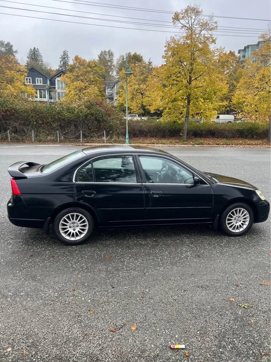 2002 Acura EL - Image 4 of 7