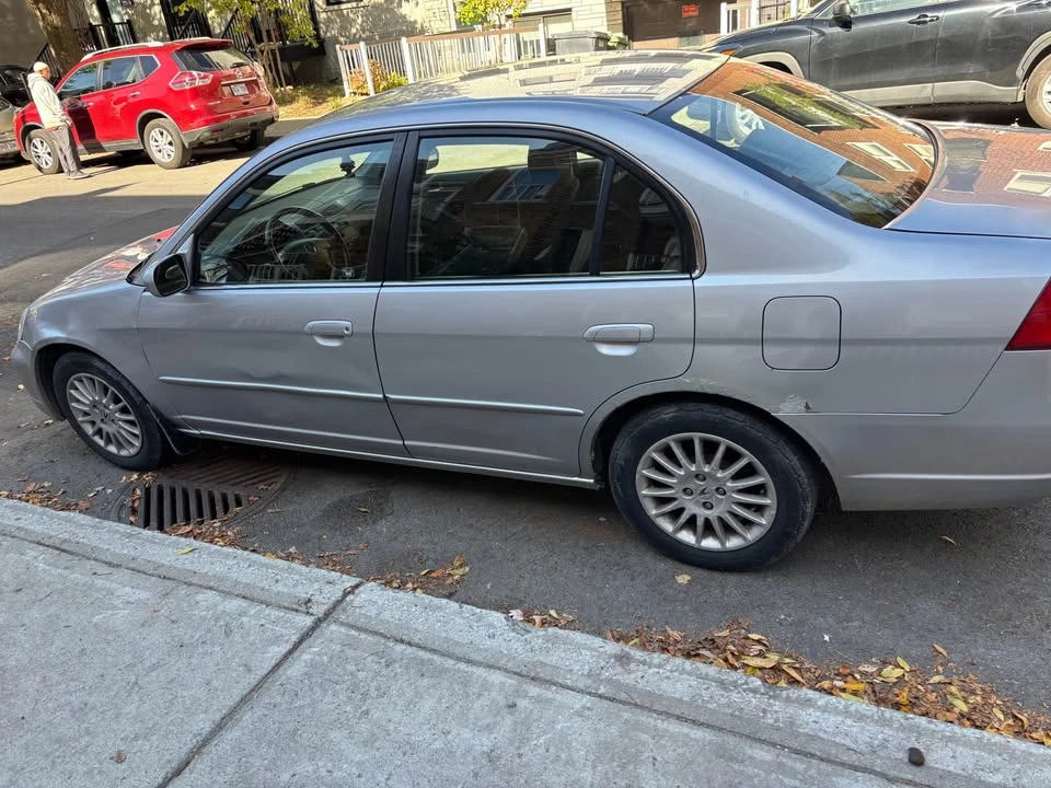 2002 Acura EL - Image 4 of 14