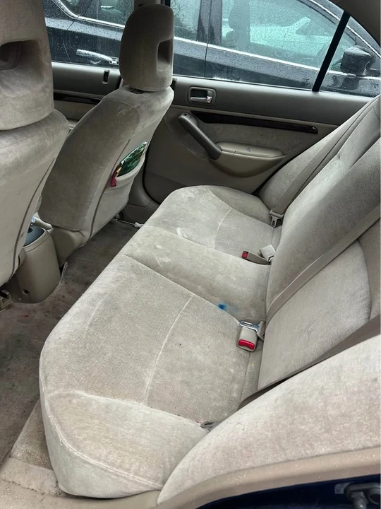 2002 Acura EL - Image 4 of 7