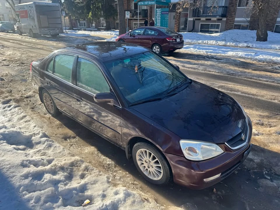 2002 Acura EL - Image 2 of 10