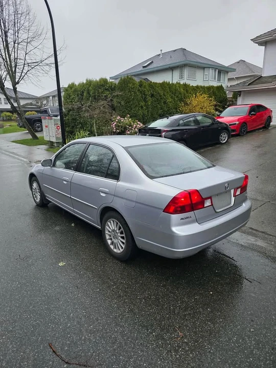 2002 Acura EL - Image 4 of 17