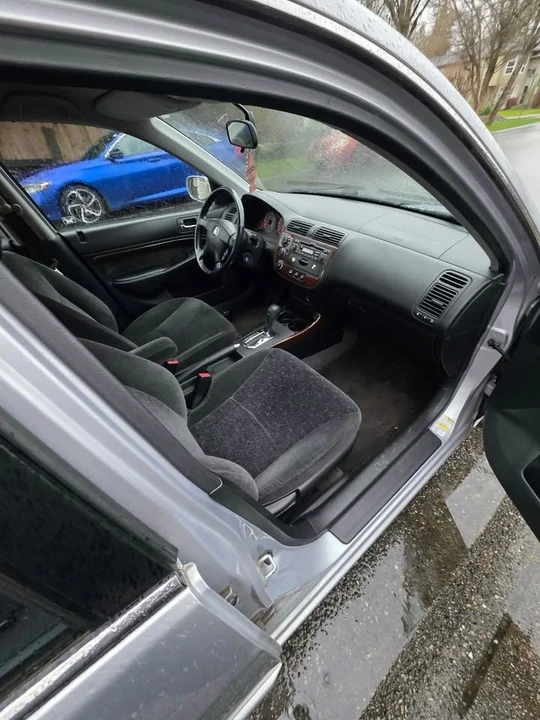 2002 Acura EL - Image 15 of 17