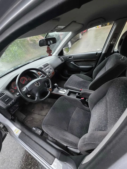 2002 Acura EL - Image 14 of 17