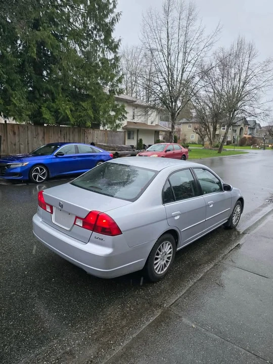 2002 Acura EL - Image 3 of 17