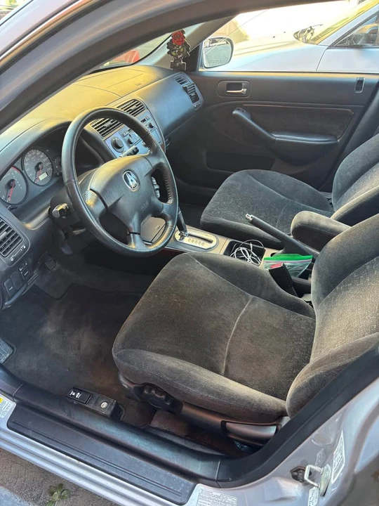 2002 Acura EL - Image 11 of 14