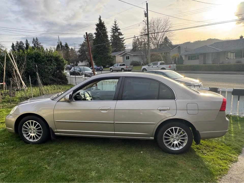 2002 Acura EL - Image 3 of 9