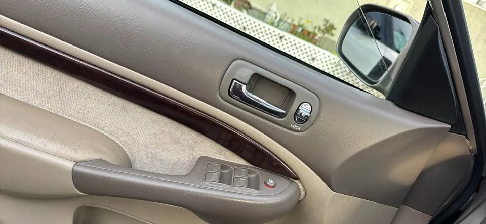 2002 Acura EL - Image 9 of 9