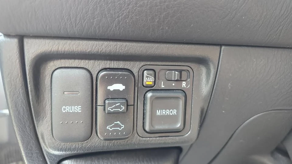 2002 Acura EL - Image 12 of 15