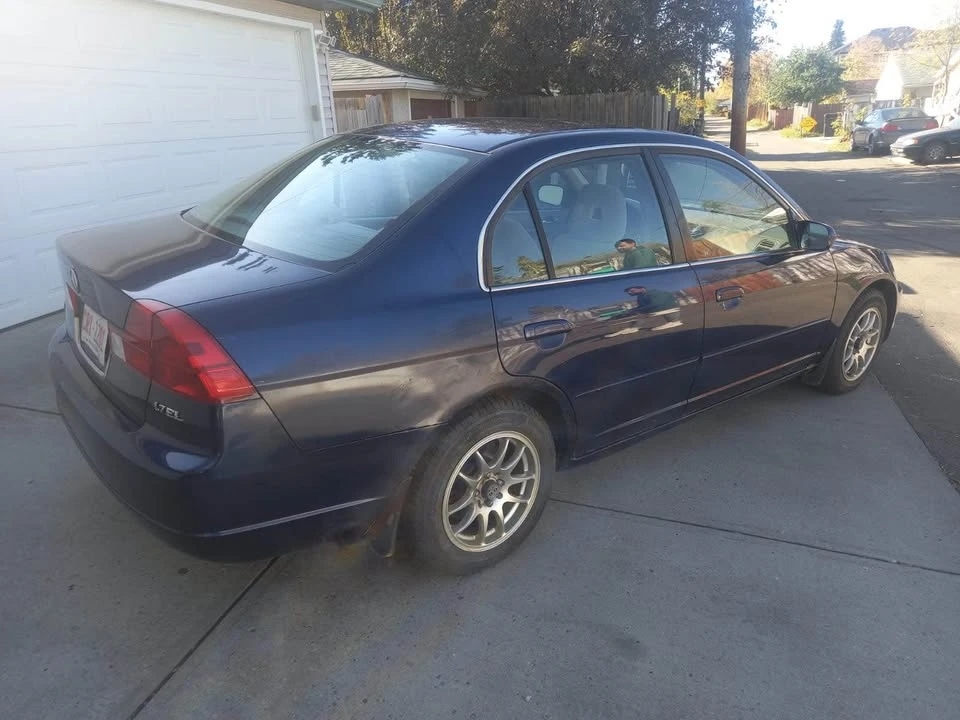 2002 Acura ILX - Image 10 of 12